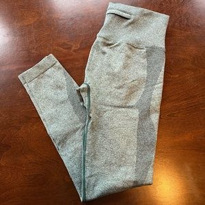 Pursue Fitness x Hopescope Leggings Green Size M